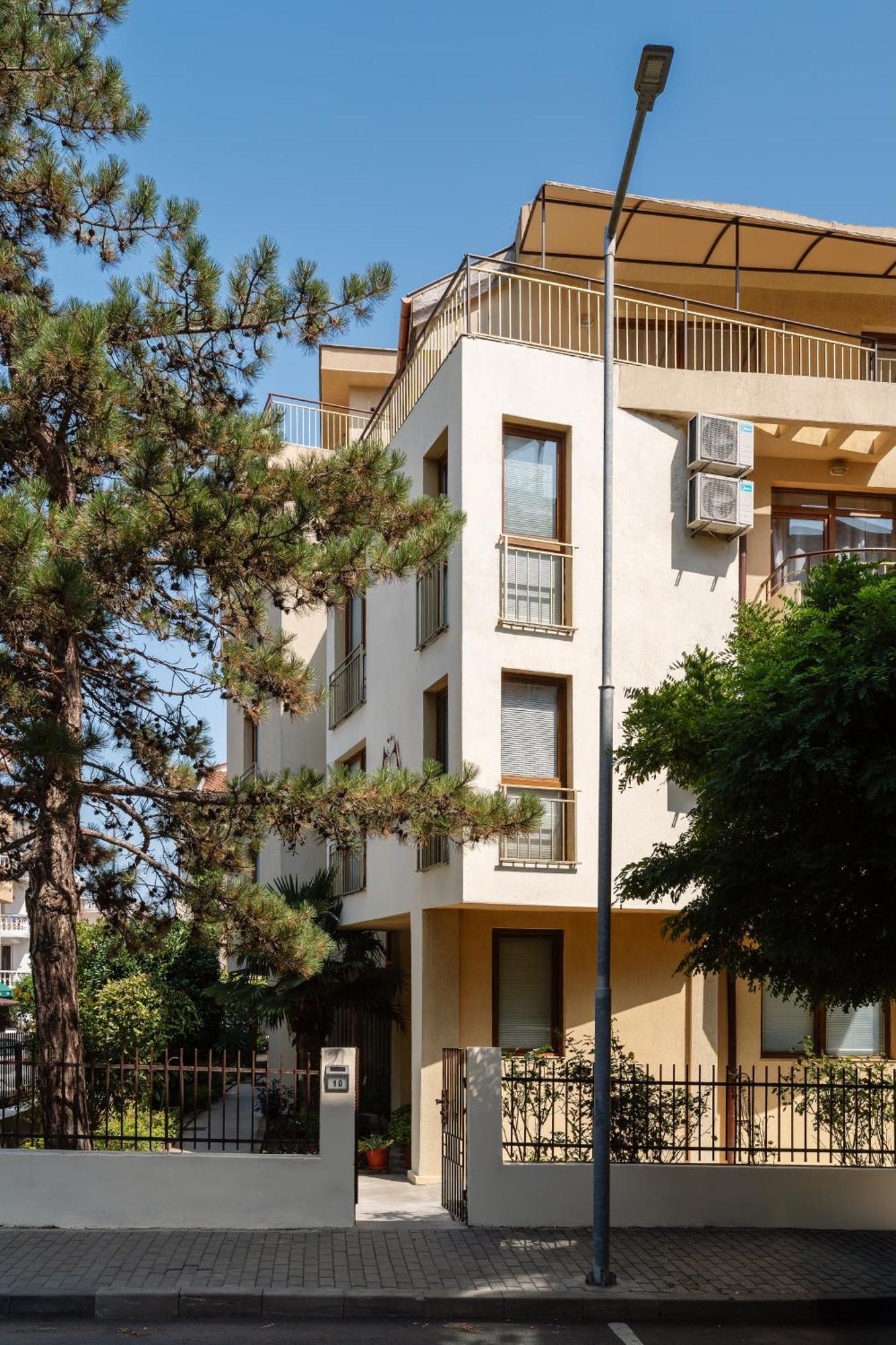 Hotel Milan Primorszko Kültér fotó