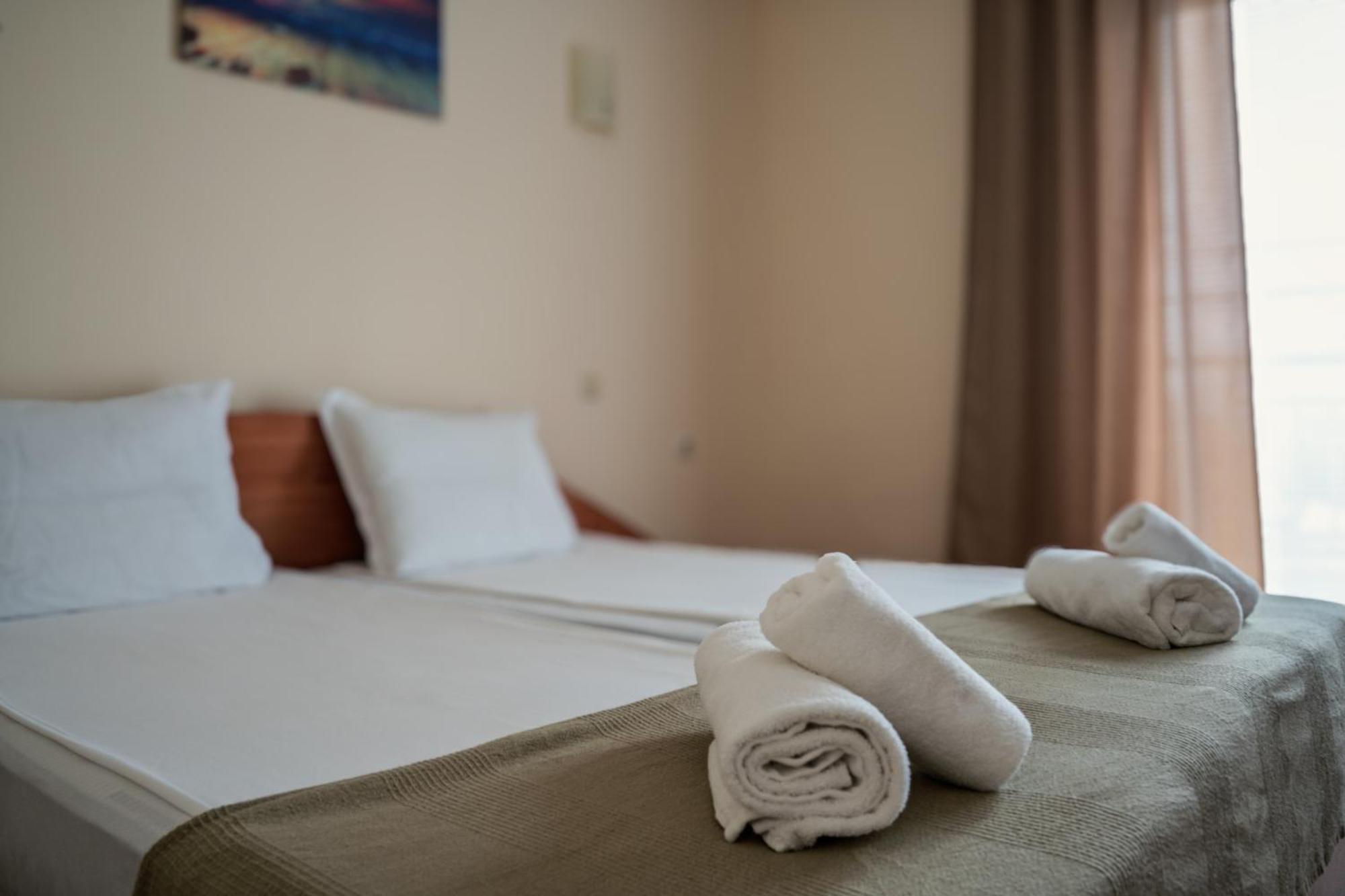 Hotel Milan Primorszko Kültér fotó