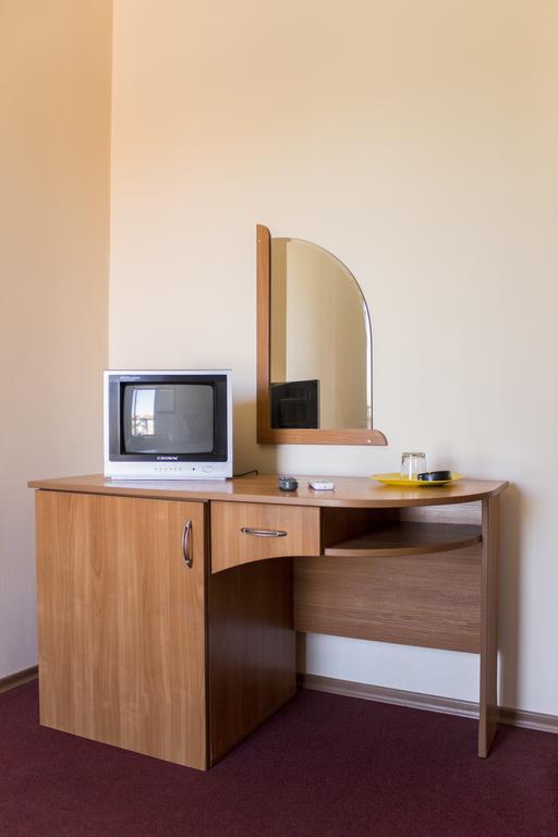 Hotel Milan Primorszko Kültér fotó