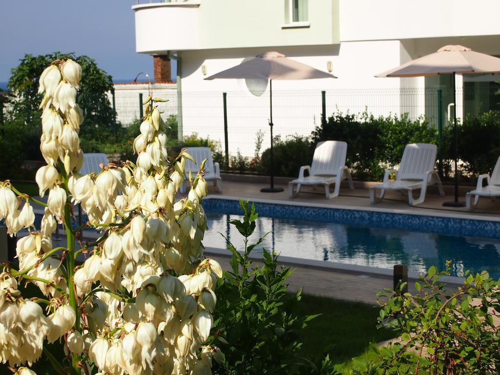 Hotel Milan Primorszko Kültér fotó