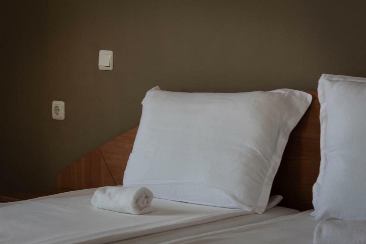 Hotel Milan Primorszko Kültér fotó