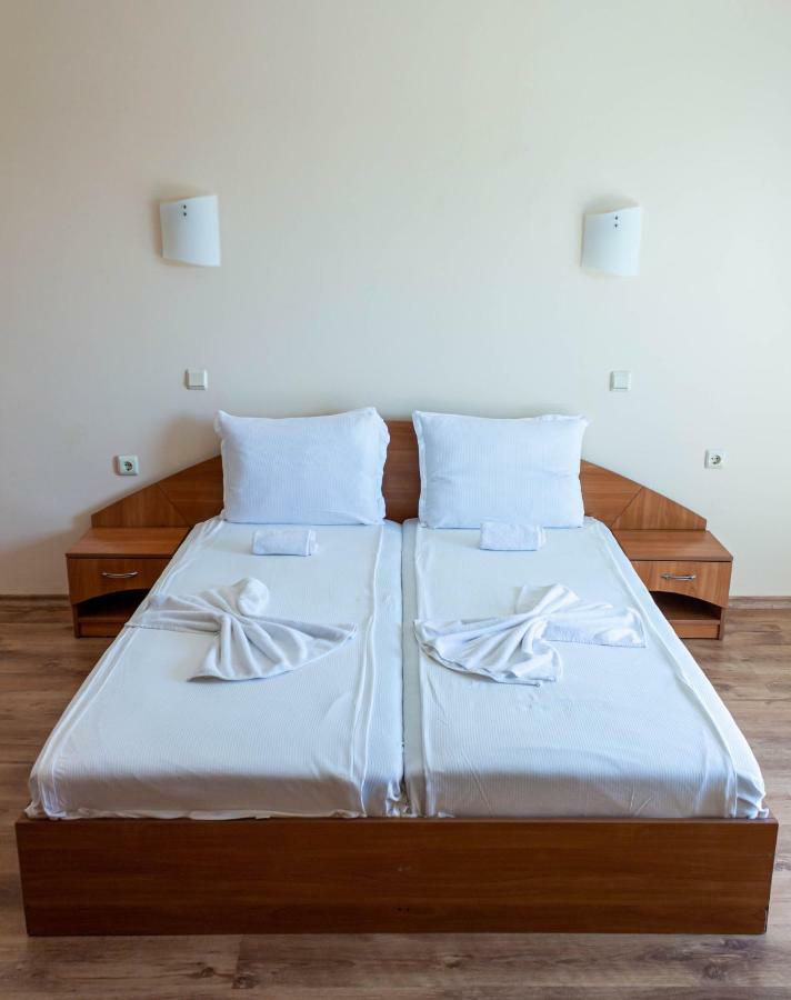 Hotel Milan Primorszko Kültér fotó